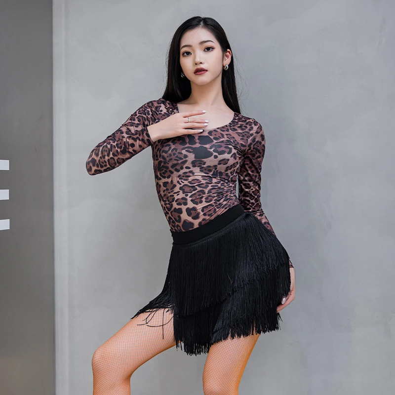 

5 Colors Long Sleeved Latin Dance Tops Women Adults Waltz Modern Dancing Top Female Samba Rumba Ballroom Dance Wear DWY9423