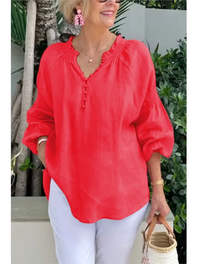 แฟชั่นผ้าฝ้ายลินินสีทึบเสื้อหลวมสำหรับฤดูใบไม้ผลิฤดูร้อนผู้หญิงลำลองหลวมคอวีปุ่มแขนยาว