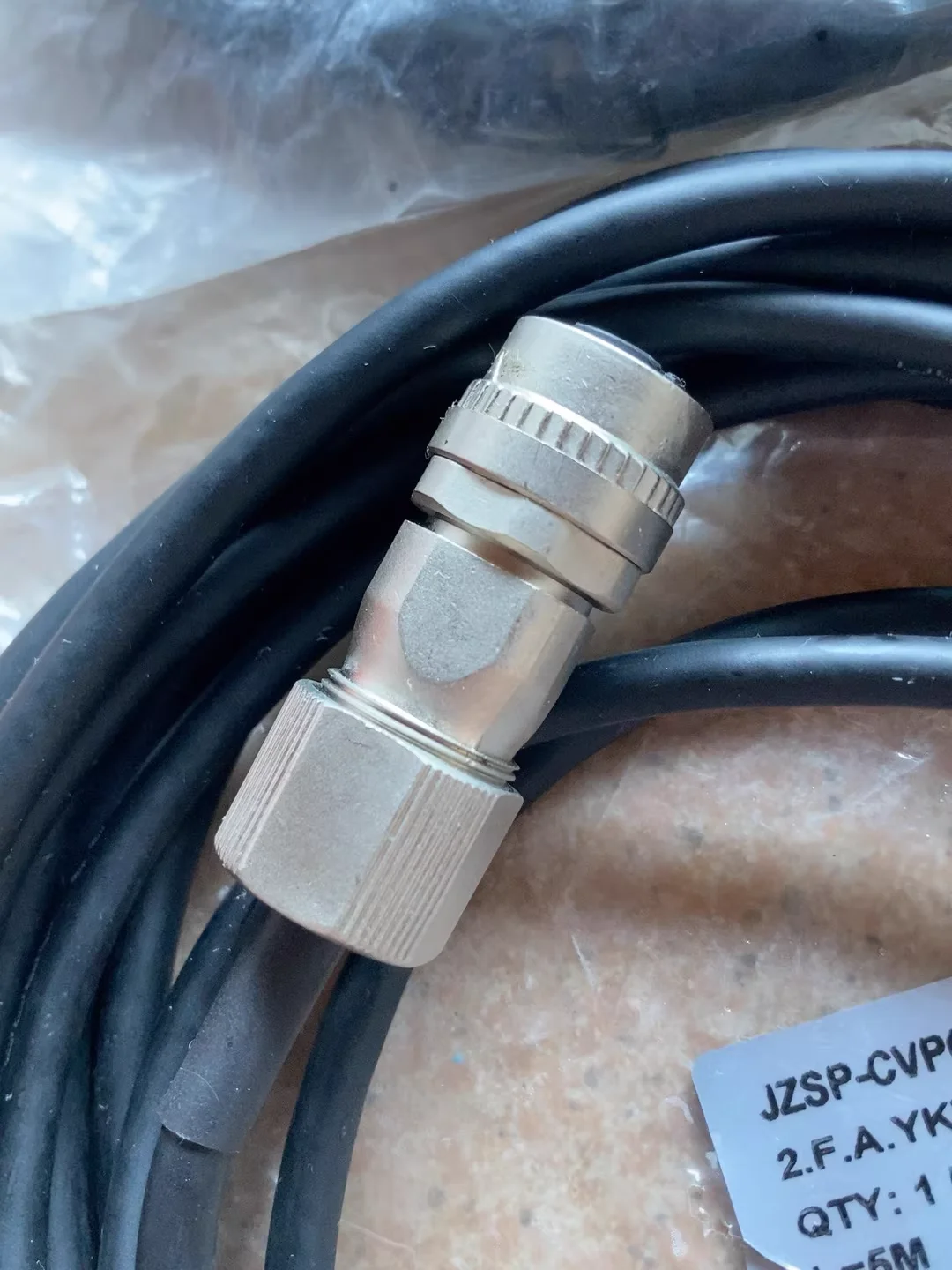 Brand New JZSP-CVP06-20-E 20-meter servo motor encoder connection cable with battery box Fast shipping