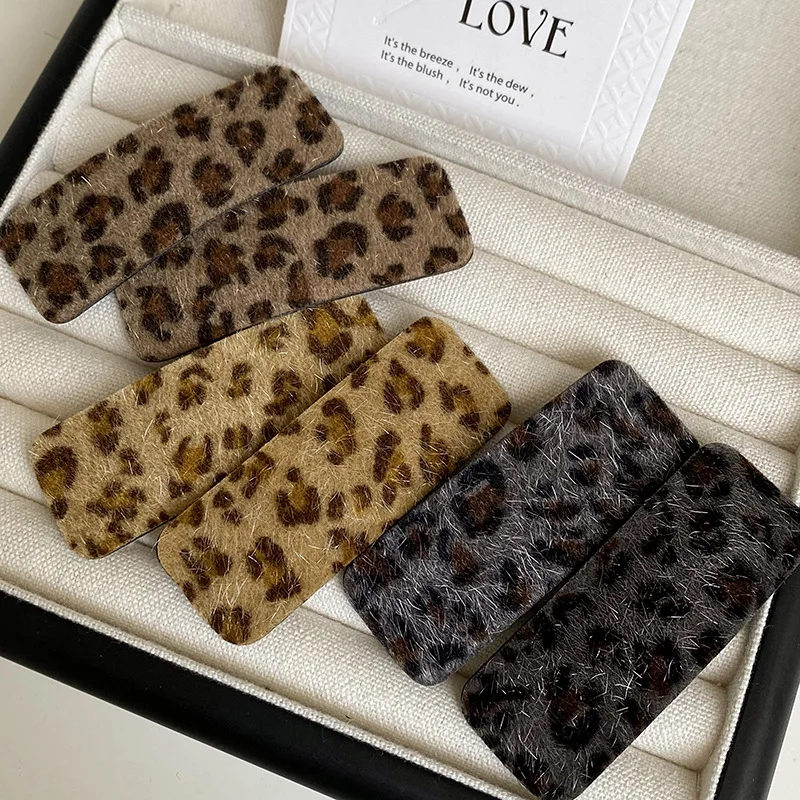 

Заколки для волос с леопардовым принтом, осенние новые винтажные заколки-невидимки для женщин, для челки и детских прядей, модные повседневные аксессуары для волос