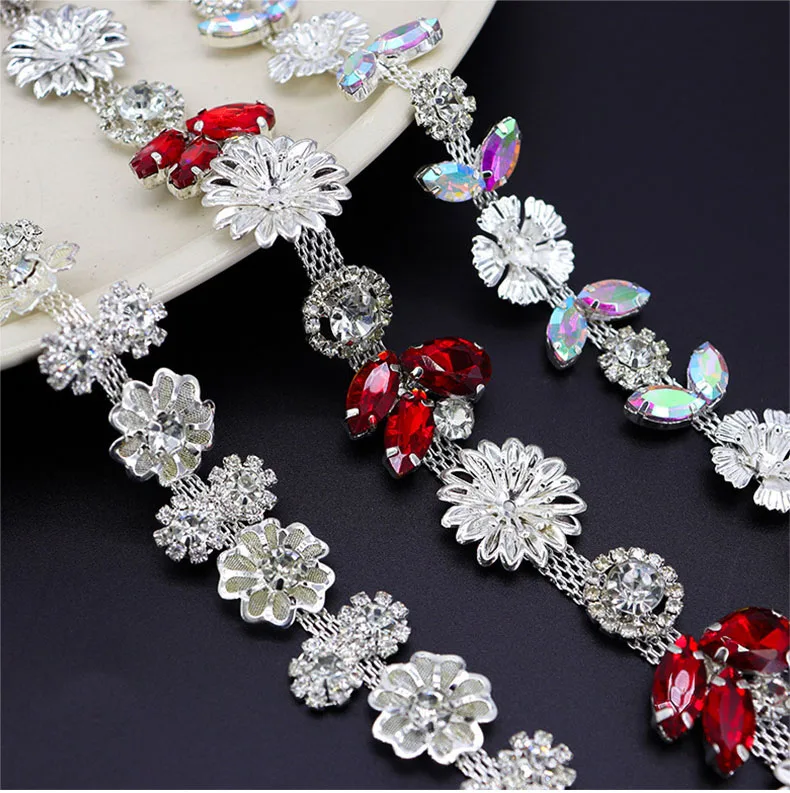 5 Meter Strass-Kettenborte Glänzende Kristall-Diamant-Accessoires DIY Handwerk Geschenk Blumenform Dekoration Diamant-Metallketten – Detail 2