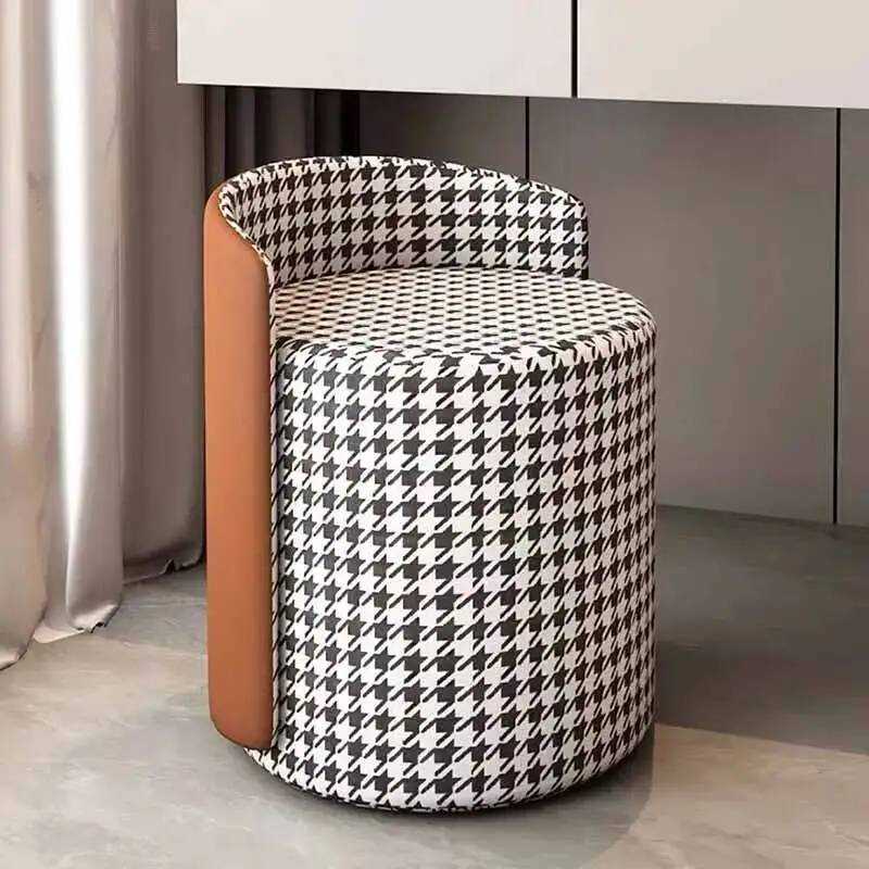 Tabouret de vanité européen, pouf de couloir design, ottoman de chambre nordique, tabourets de bar élégants, mobilier de maison