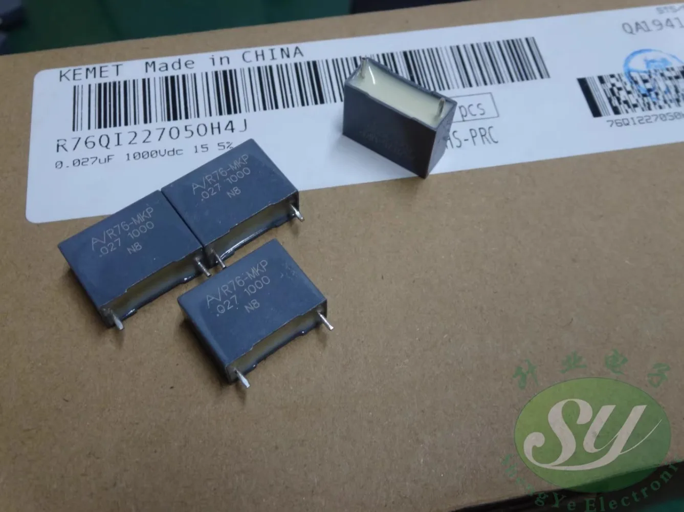 

10PCS AV R76 0.027uf/1000V 27nf 273 MKP New film capacitor 15MM