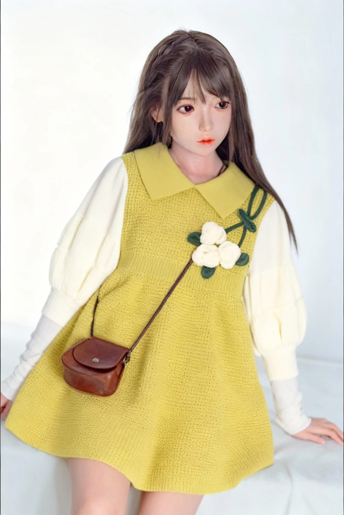 

Seamless Female Action Figure, flat-chested tpe with Wig & Outfit, Large Poseable Collector Statue with Steel Skeleton for