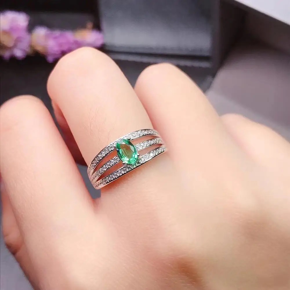 

Women's New Ring Natural Emerald Ring 925 Silver Simple Design Fresh and Lovely Style