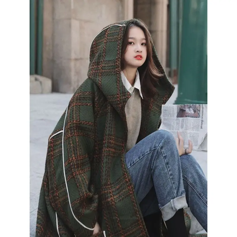 Autumn and Winter New Women's Woolen Coat Patchwork Hooded Oversized Coat