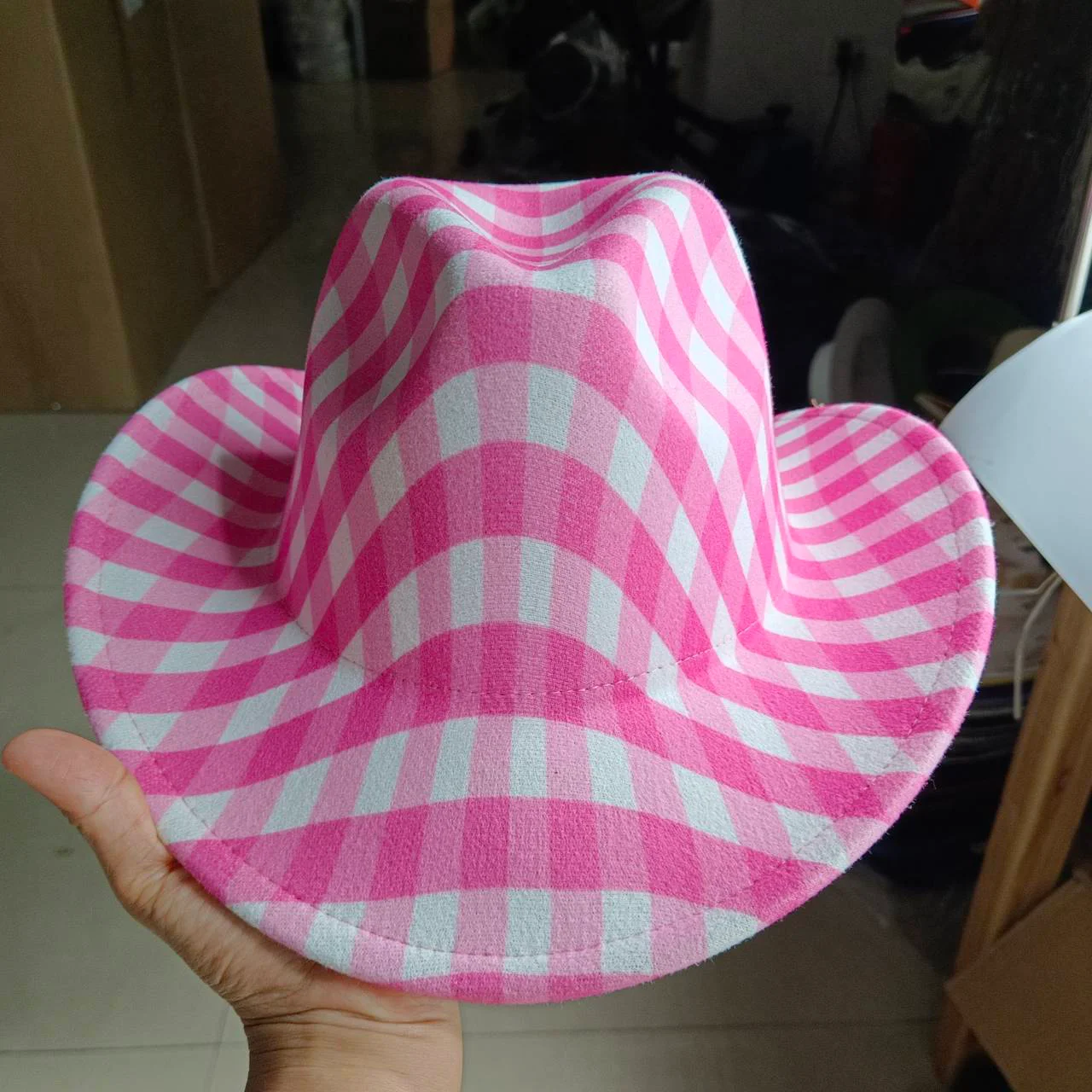 2023 New Pink Plaid Cowboy hat Men's and Women's Knight Hat Autumn/Winter cowboy Hat  sombrero vaquero