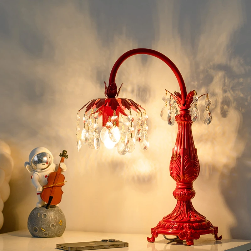 

Crystal wedding table lamp wedding room bedside lamp ever-burning lamp French wedding dowry wedding gift red hi lamp.