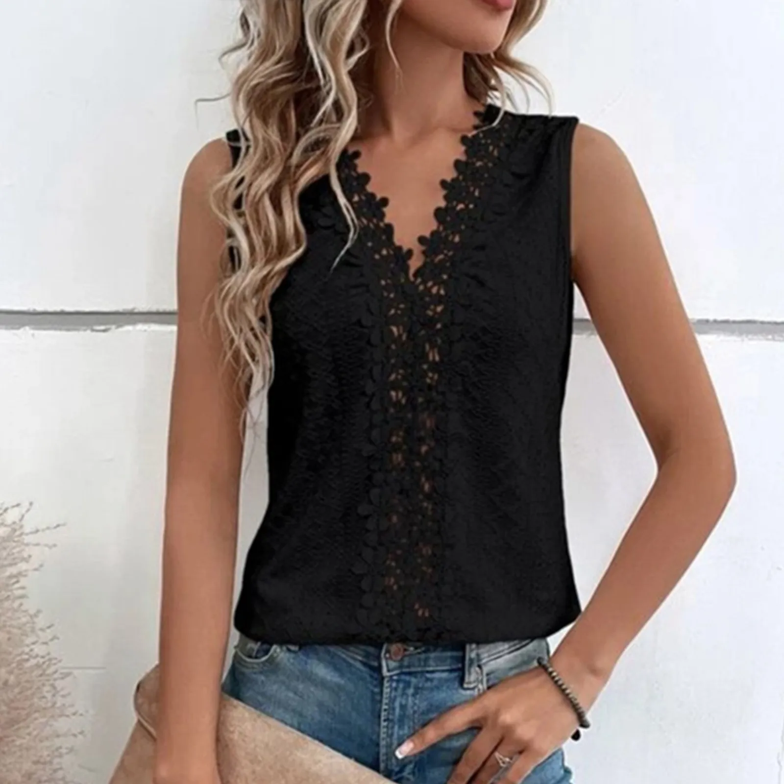 Women's Solid Color Hollow Lace V Neck Vest Lace Fashion Women's Tank Tops Comfy Casual Camis Sleeveless Solid Women's Vest