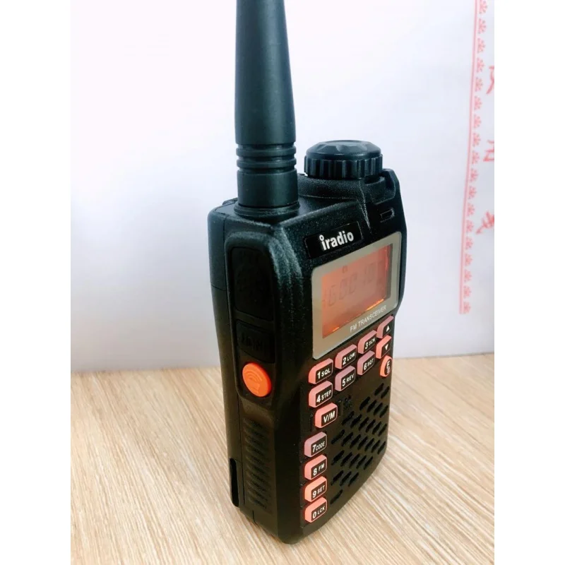 I-568 Mini Size Long Range Pmr/Frs Portable Fm Radio