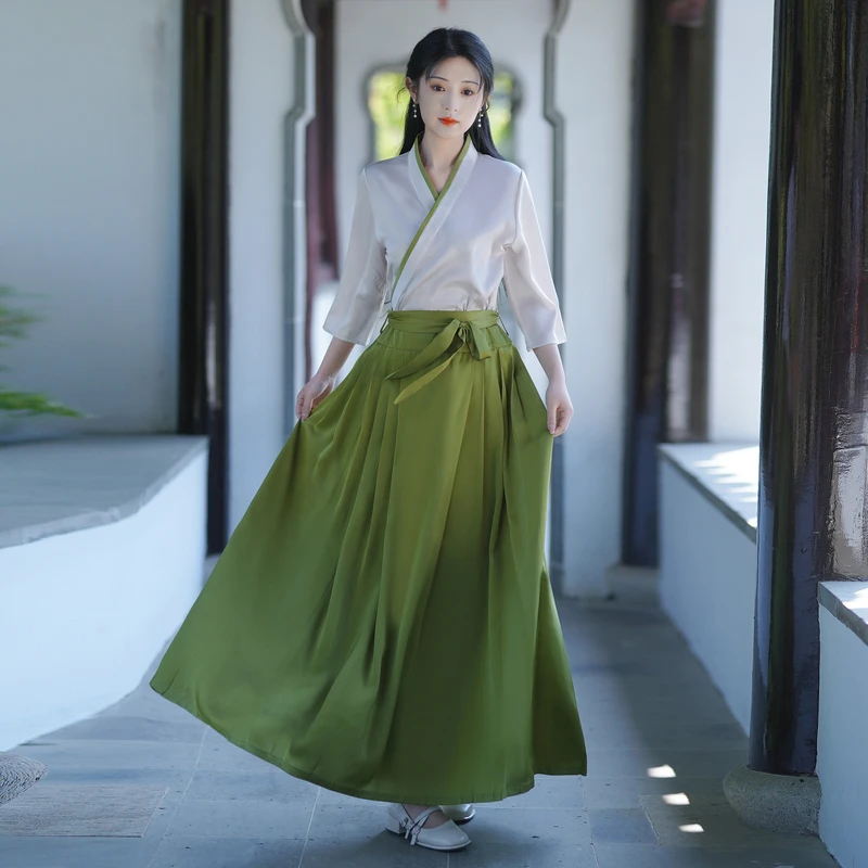 

New Chinese Style Satin Retro Elegant Lady Sleeve Set Hanfu Ribbon Improved Ma Face Skirt Women's Fashion Ethnic Costume