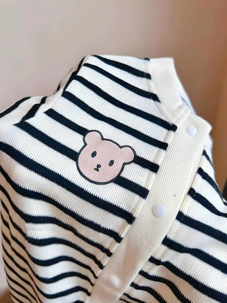 Ropa de bebé recién nacido primavera otoño Faion tejido a rayas Rer niños niñas bebé Bot abrigo ropa larga Sve piel de conejo