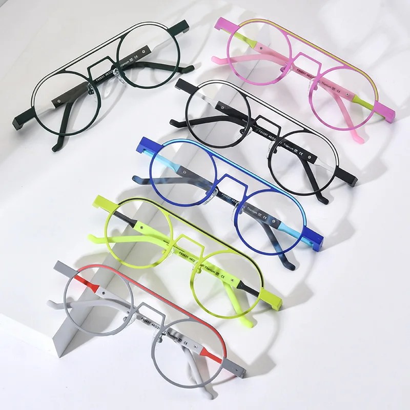 High Quality Colorful Titanium Small Round Frame Glasses Trendy Retro Eyeglasses Customize Myopia Optical Glasses