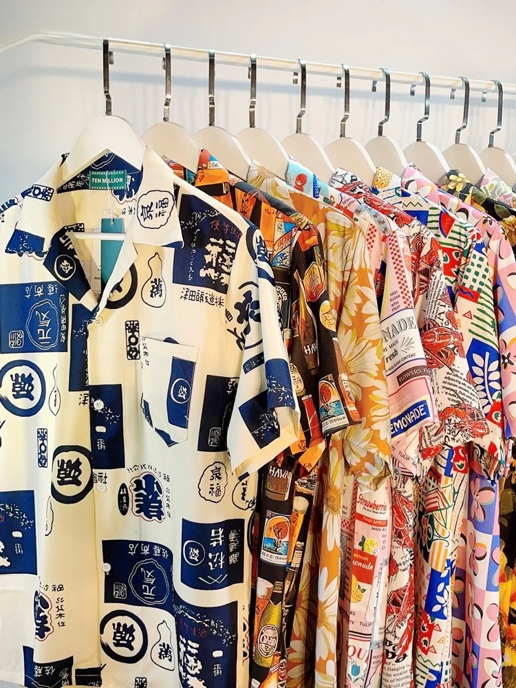 

Loose Fit ort Sve Printed irt ex Casual Sle Couple's irt Vintage Japanese Trend Soft Luster Polyester Fiber