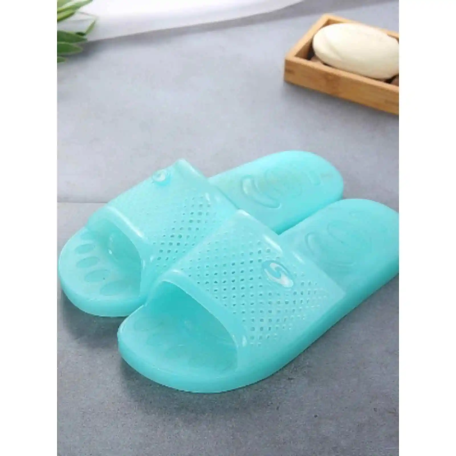 

Transparent Crystal Jelly Slippers Women's Vintage Bath Slippers Anti-Slip Odorless Outdoor Wearable Comfortable Summer Shoes