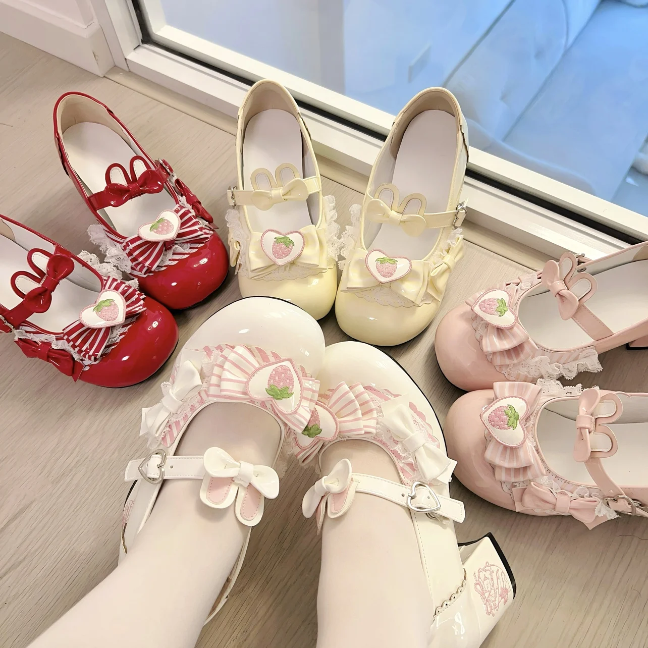 

Japanese Sweet Cute Women's Single Shoes Lolita Strawberry Rabbit Ear Bow Love High Heels Lovely Girl Lolita Mary Jane Shoes