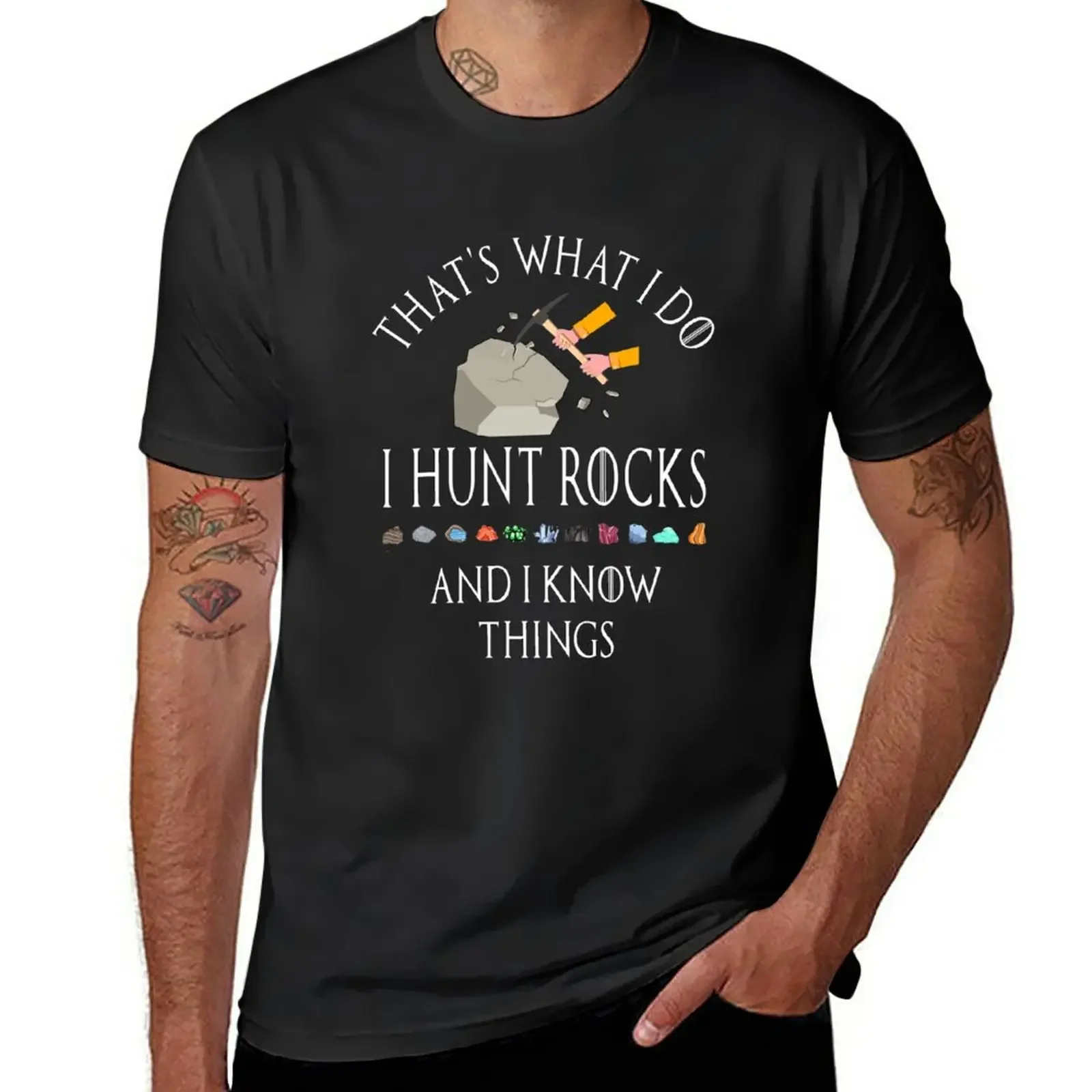 

Funny I Hunt Rocks Quote Geology Mineral Collector Tee T-Shirt blacks vintage men clothing