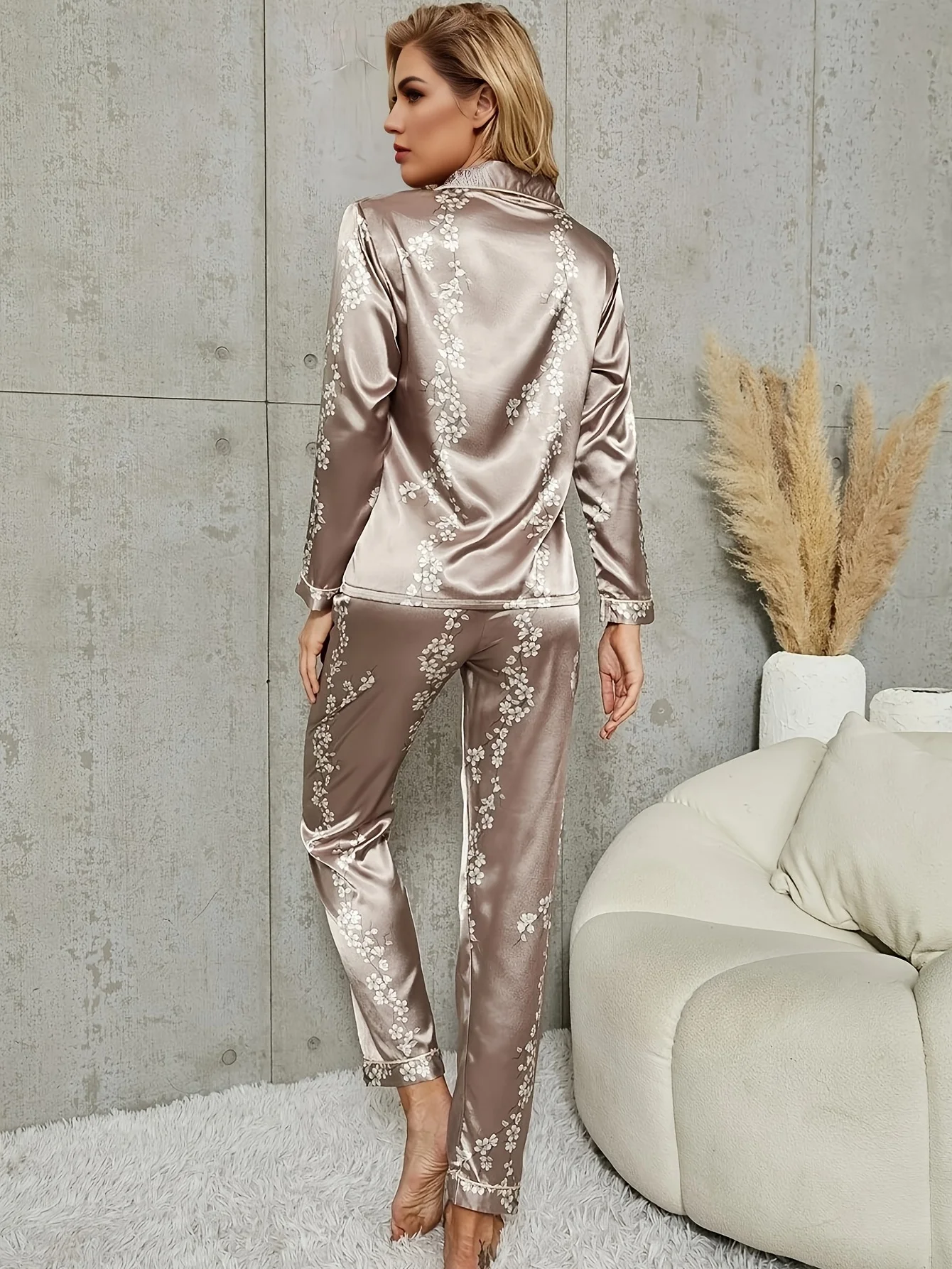 Small Flower Print Satin Pajama Set Comfort Button Lapel Long Sleeve Tops & Cozy Long Pants Women\'s Loungewear & Sleepwear