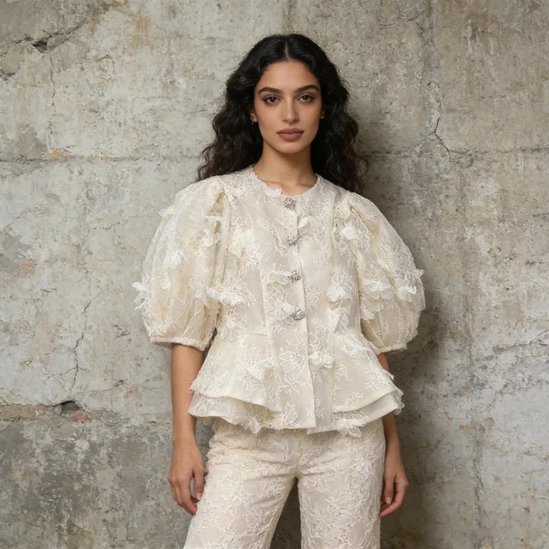 

2026 Spring New Women's Elegant Tweed Style Top, Round Neck Puff Sleeve 3D Flower Rhinestone Button Slim Shirt