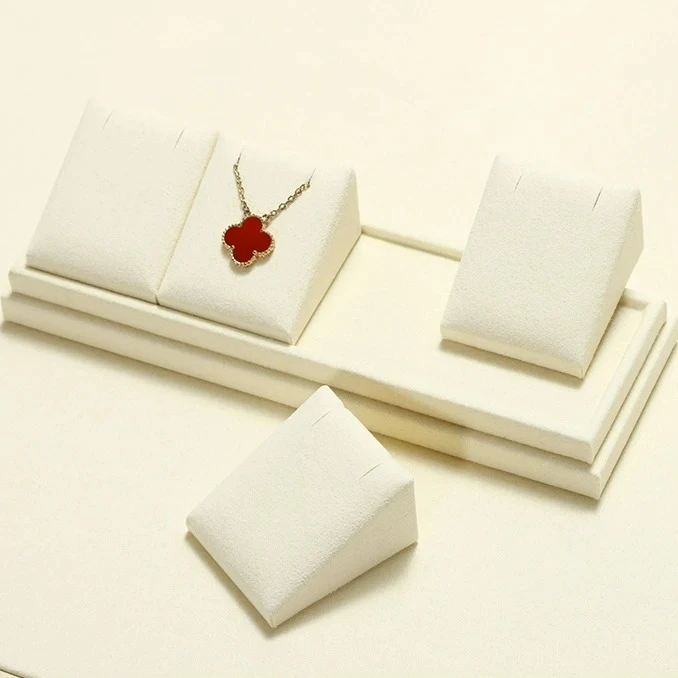 

Jewelry display props, high-end jewelry display counters, rings, necklaces, earrings, bracelets, jewelry display racks