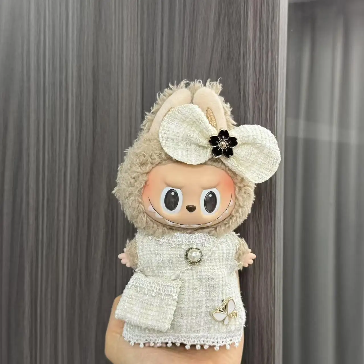Only clothes for sale) 15/17cm pull cloth doll vinyl doll generation 2 generation wear hat skirt suit