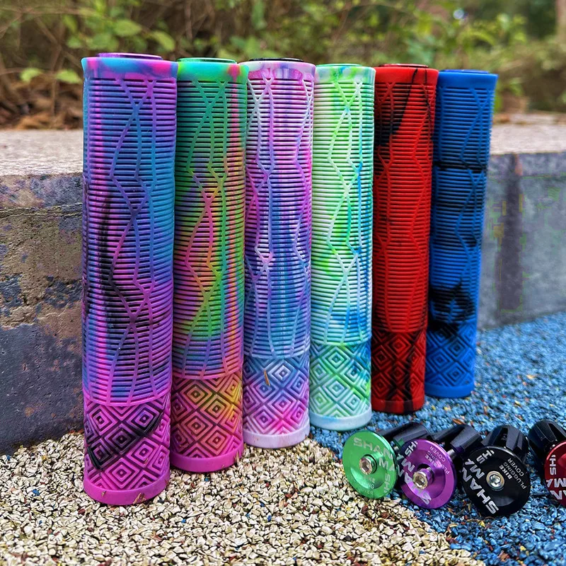 Extended Multi-Color Bicycle Handle Grips, Anti-Slip Soft Grips, Universal for Mountain Bike, Fixed Gear & Scooter