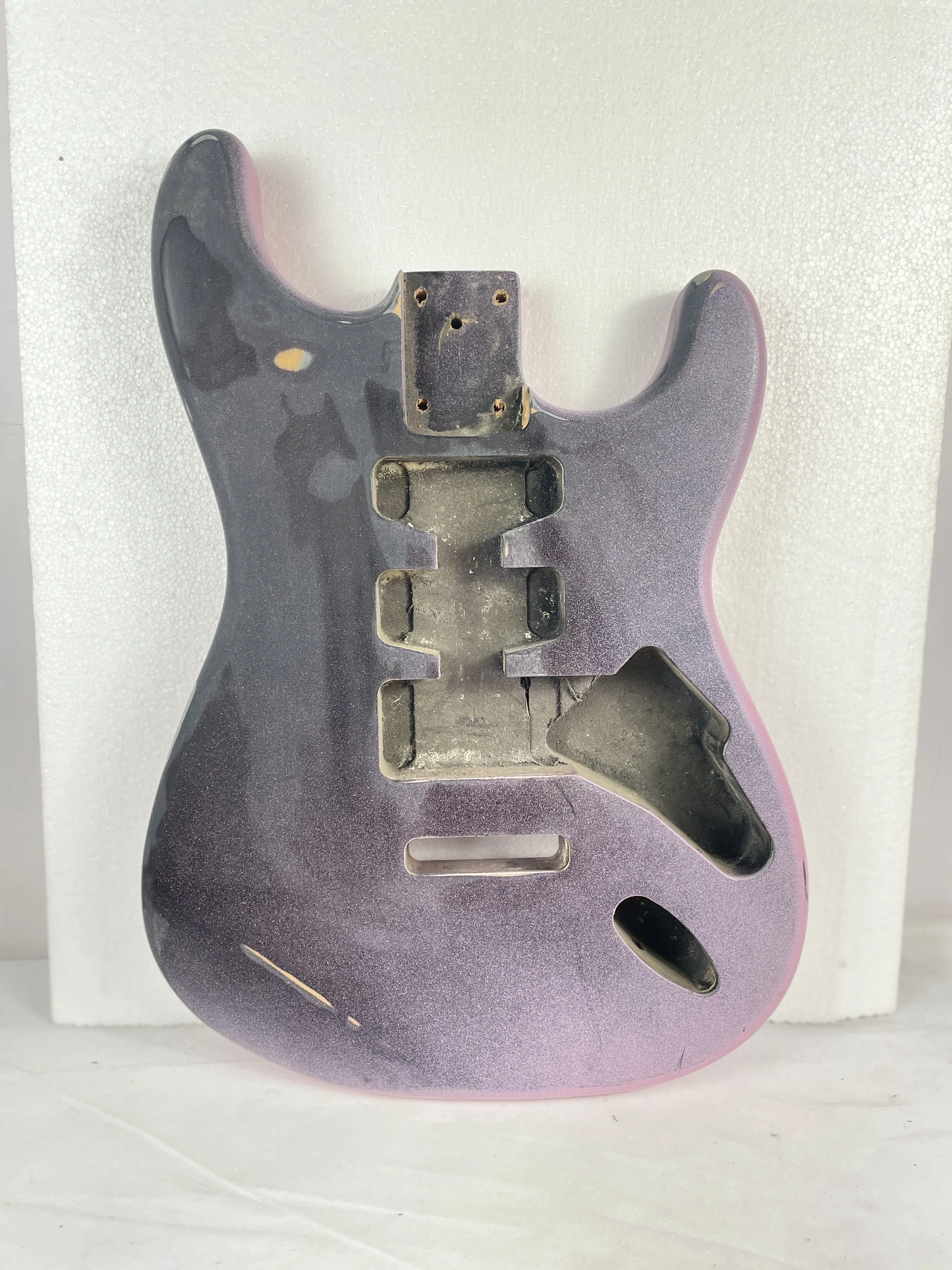 Stock Flaws Electric Guitar Body Finished Product, 5.5cm Wide, Halo Dye, Popular Wood, ST Guitar Barrel