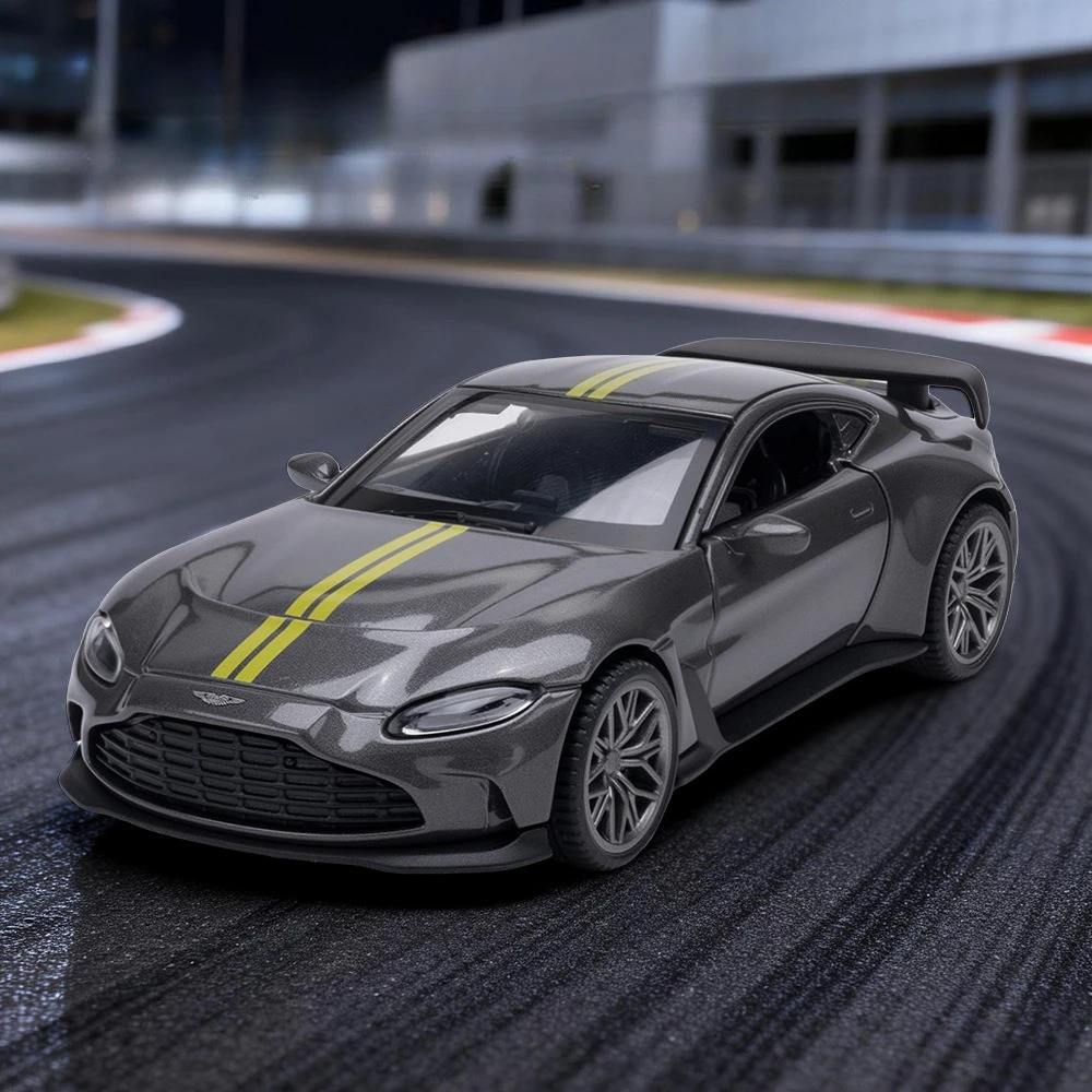 

Машинка-модель Aston Martin V12 в масштабе 1:43, литая металлическая, для детей, подарок на Рождество, игрушка для мальчиков, модифицированная тележка