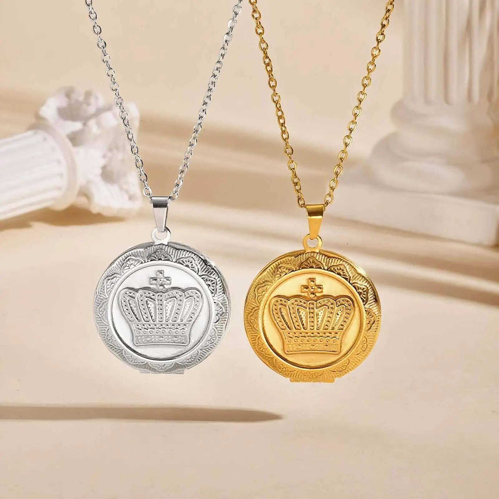 Vnox Free Custom Photo Crown Necklaces, Stainless Steel Round Holds Image Picture Pendant, Family Memorial Locket Jewelry Gifts