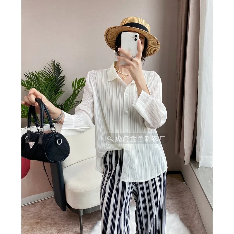 

Fold Miyake Pleated Long Sleeve Women's Design Loose Peplum French Blouse 2025 Summer New Cardigan