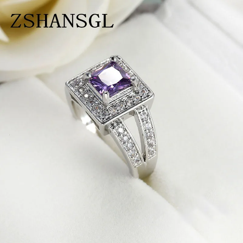 Anello da dito in argento Sterling per signora pavimentato viola CZ luxury hot Princess women Wedding anello di fidanzamento gioielli di colore viola