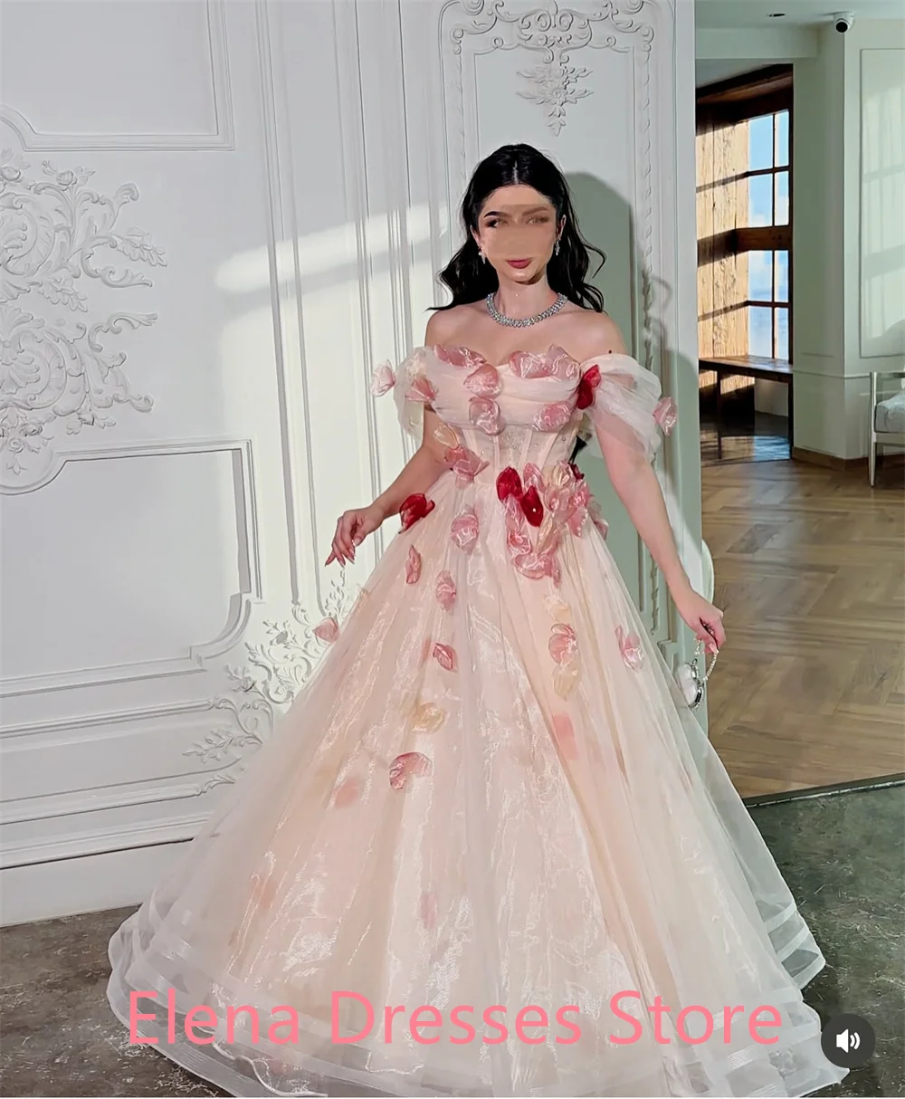 Customized  Exquisite pink Organza Homecoming Dress Delicate  Strapless Off the Shoulder Appliques Lace Up Back Robe de soirée