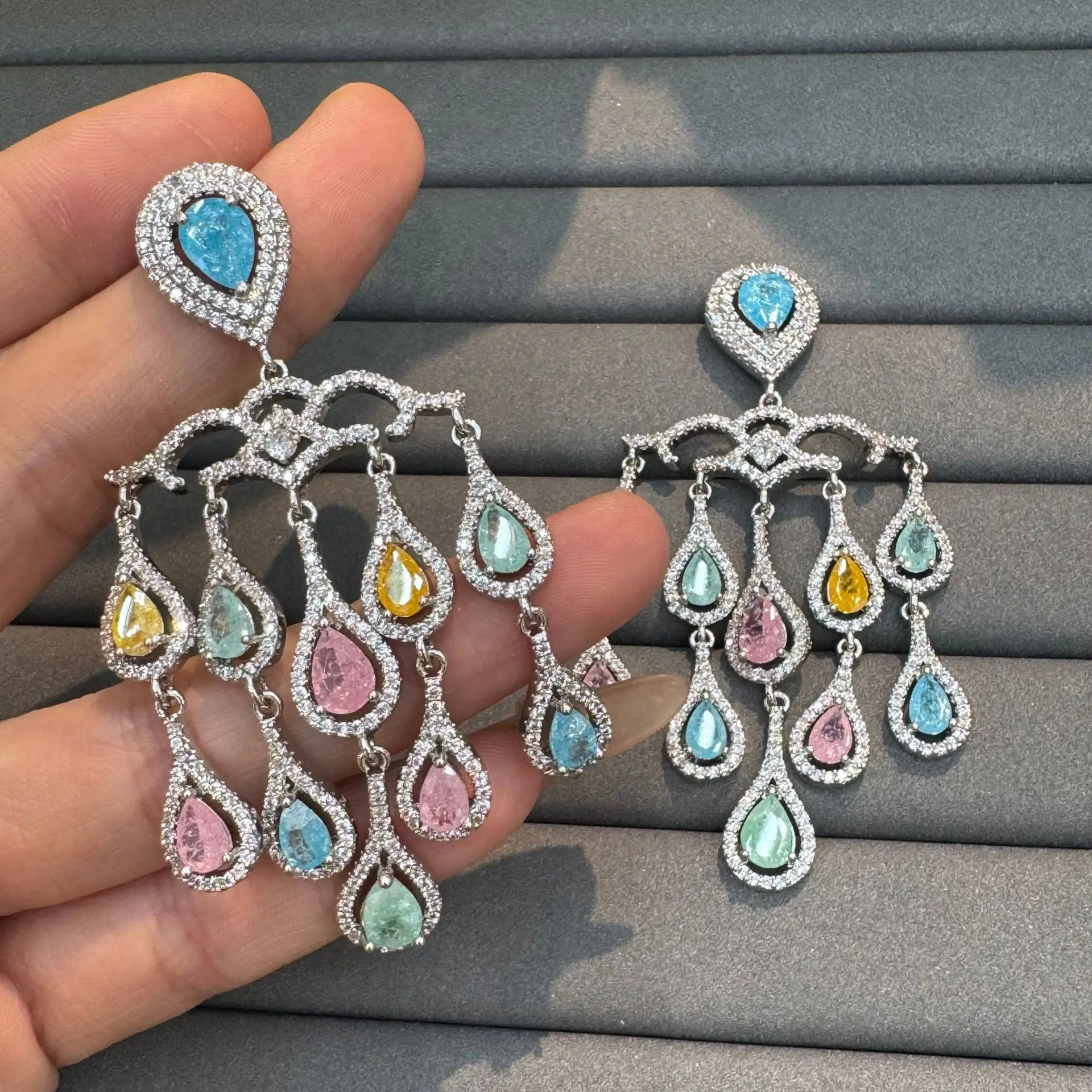 Luxury Multicolor Zirconia Water Drop Tassel Earrings for Women Sparkly Chandelier Earrings Banquet Gala Event Accessories