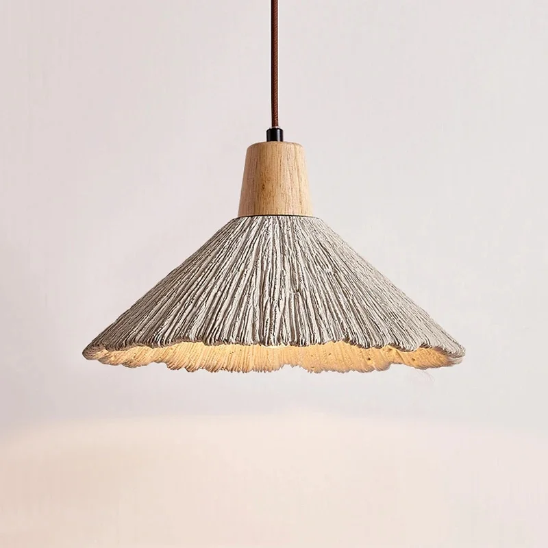 Rattan Pendant Light Wooden Ceiling Lamp Hand‑Woven Straw Lampshade Hanging Light for Kitchen Island Dining Room Home Decor