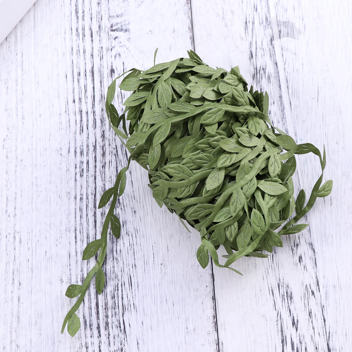 

20M Artificial Vine Garland Bright Green Leaves For Home Wedding Wall Party Decor Wreath Leaves Ribbon Decorative Vine