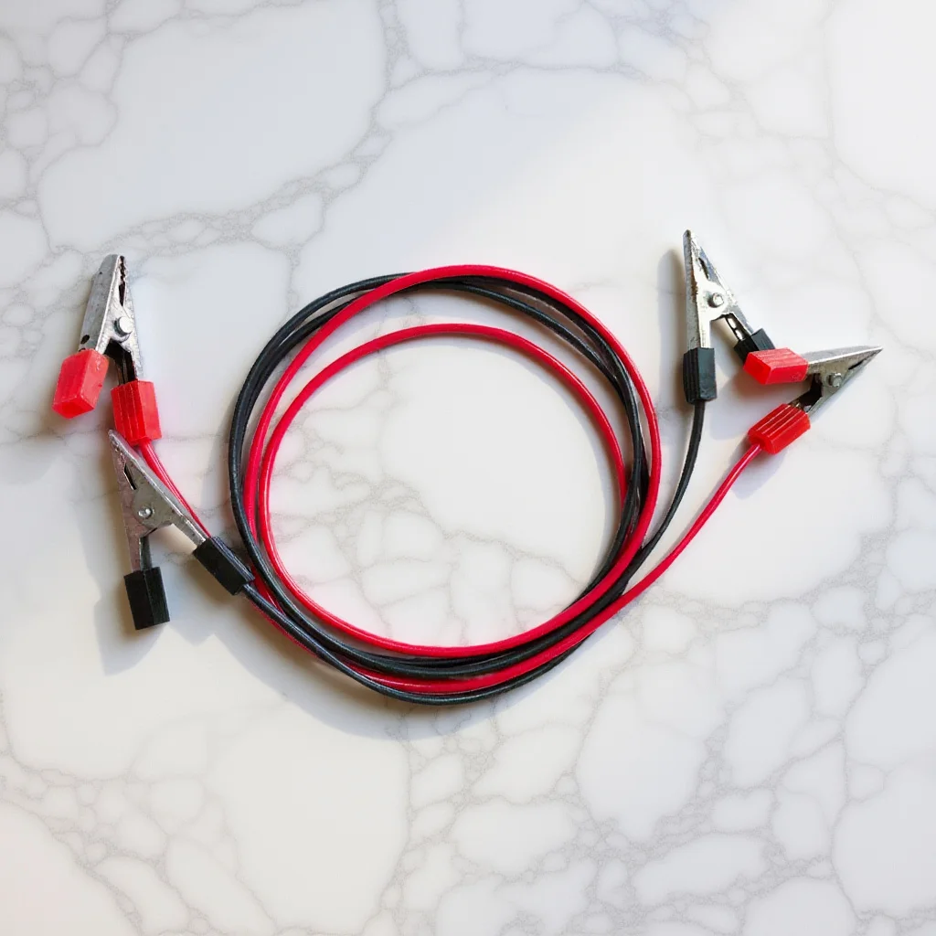 

2Pcs Alligator Clip Test Wire Secure Grip Insulated Leads for Physics Lab Electronics Projects and Power Connector Applications