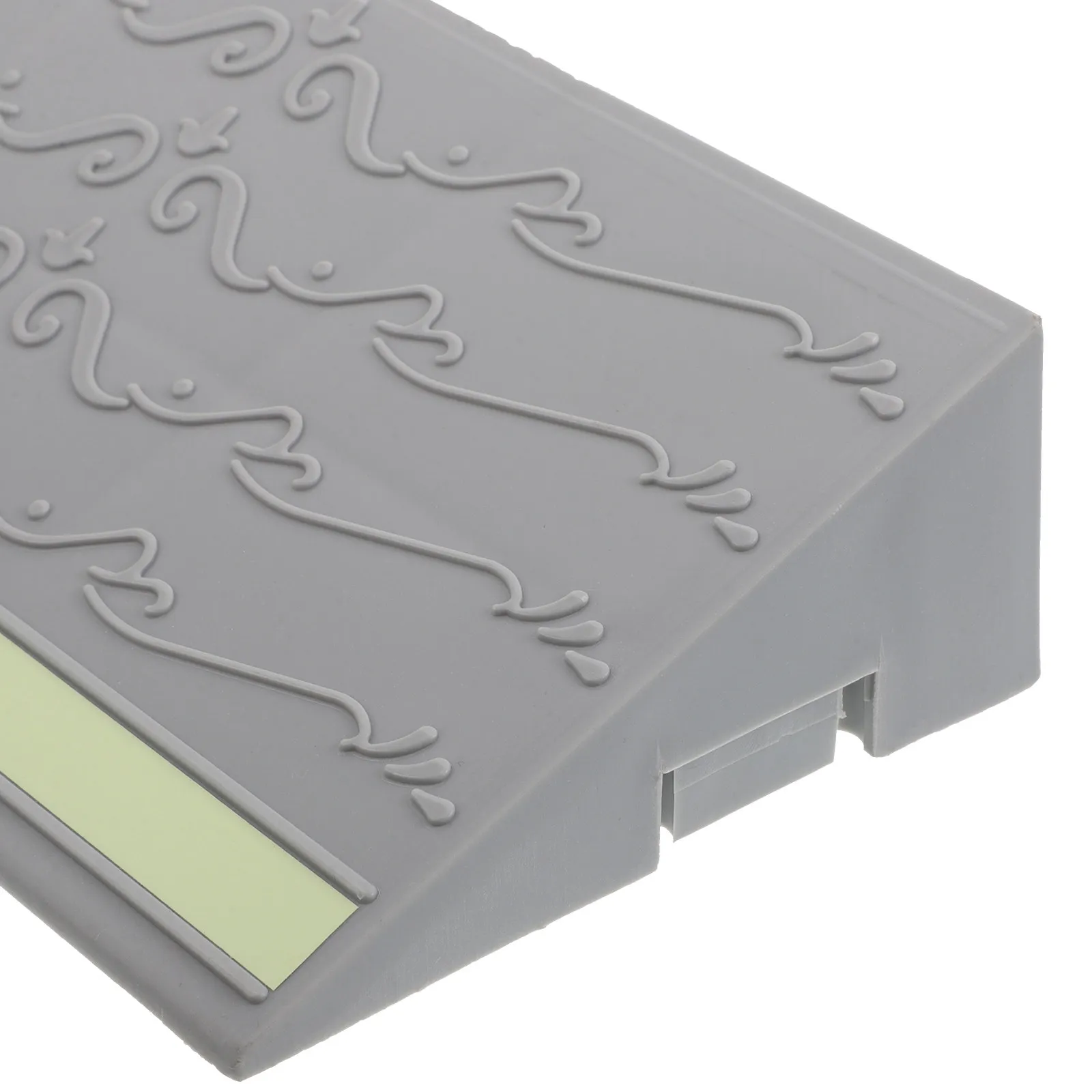 Ramp for Robot Vacuum Cleaner 11.7x4.1x1.5in Low-Profile Plastic Slope Mat Small Indoor Door Step Transition Non-Slip Cleaning