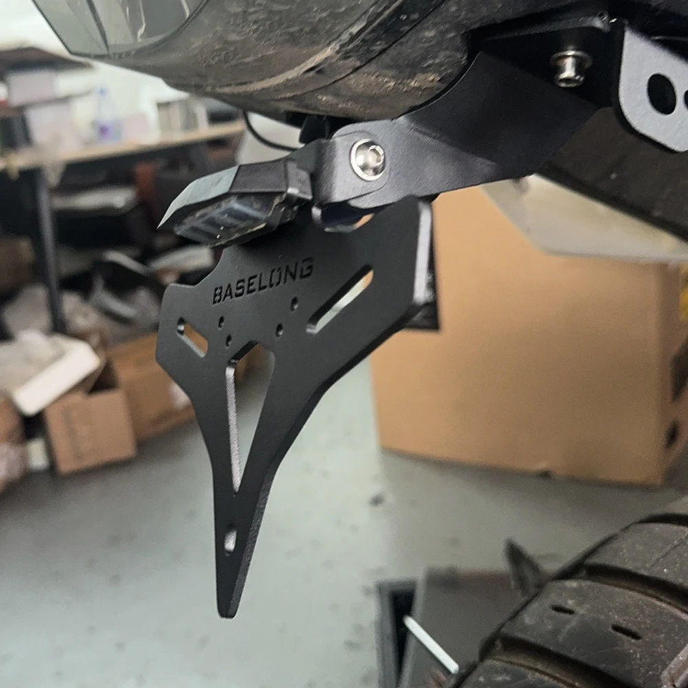 2025 Motorcycle Tail Tidy Fender Eliminator kit License Plate Holder Bracket For Yamaha XSR700 XTribute XSR 700 2015 - 2023 2024