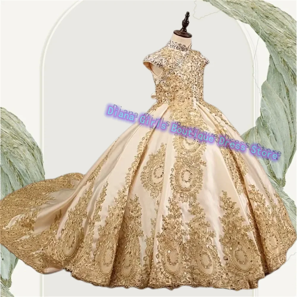 

Luxury Gold Flower Girl Dress Satin Fluffy For Wedding Gown Sleeveless Quality Lace Appliques Kids Birthday Party Evening Gowns