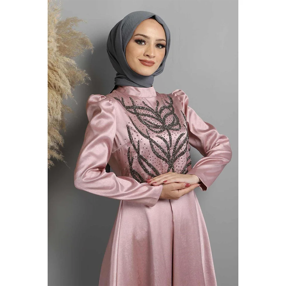 Abiti da sera lunghi personalizzati con colletto alto Abiti da ballo eleganti per occasioni formali Abiti da ballo alla caviglia con perline di cristallo 2025