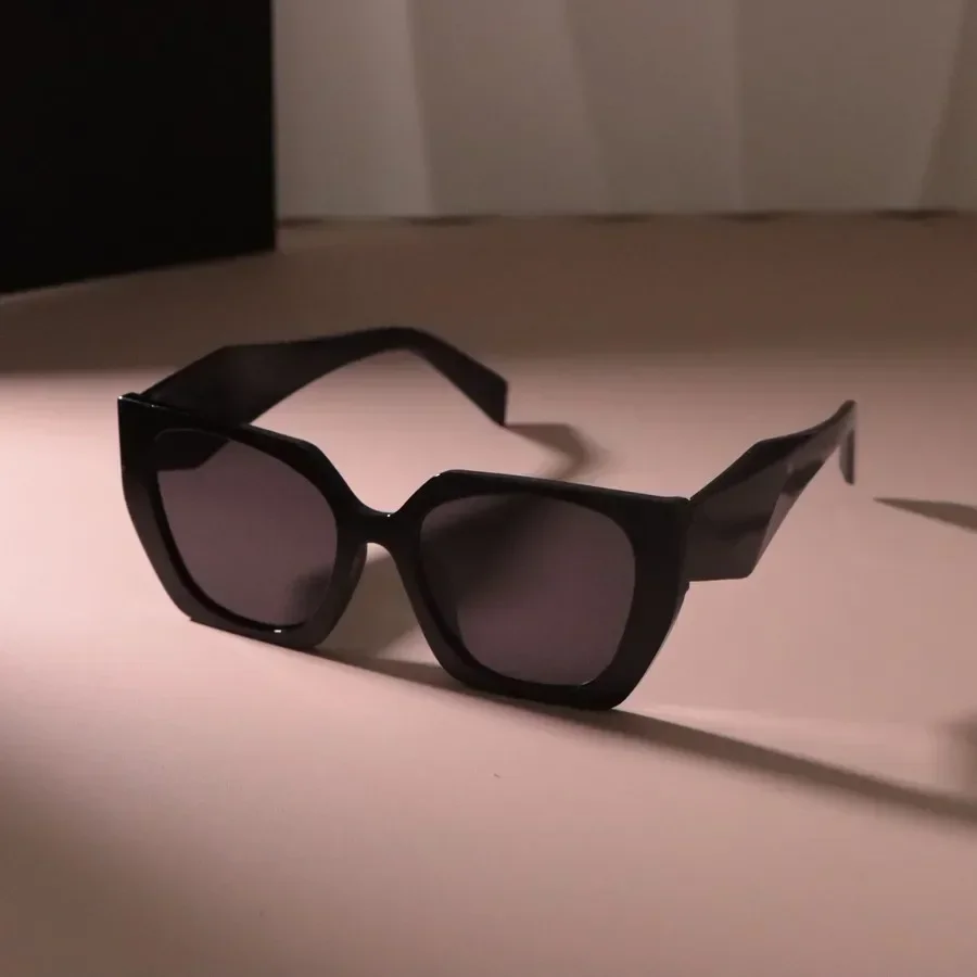 Fashion Big Frame Sunglasses Women Men Cool Square Designer Sun Glasses Male Female Brand Beautiful Travel Oculos De Sol