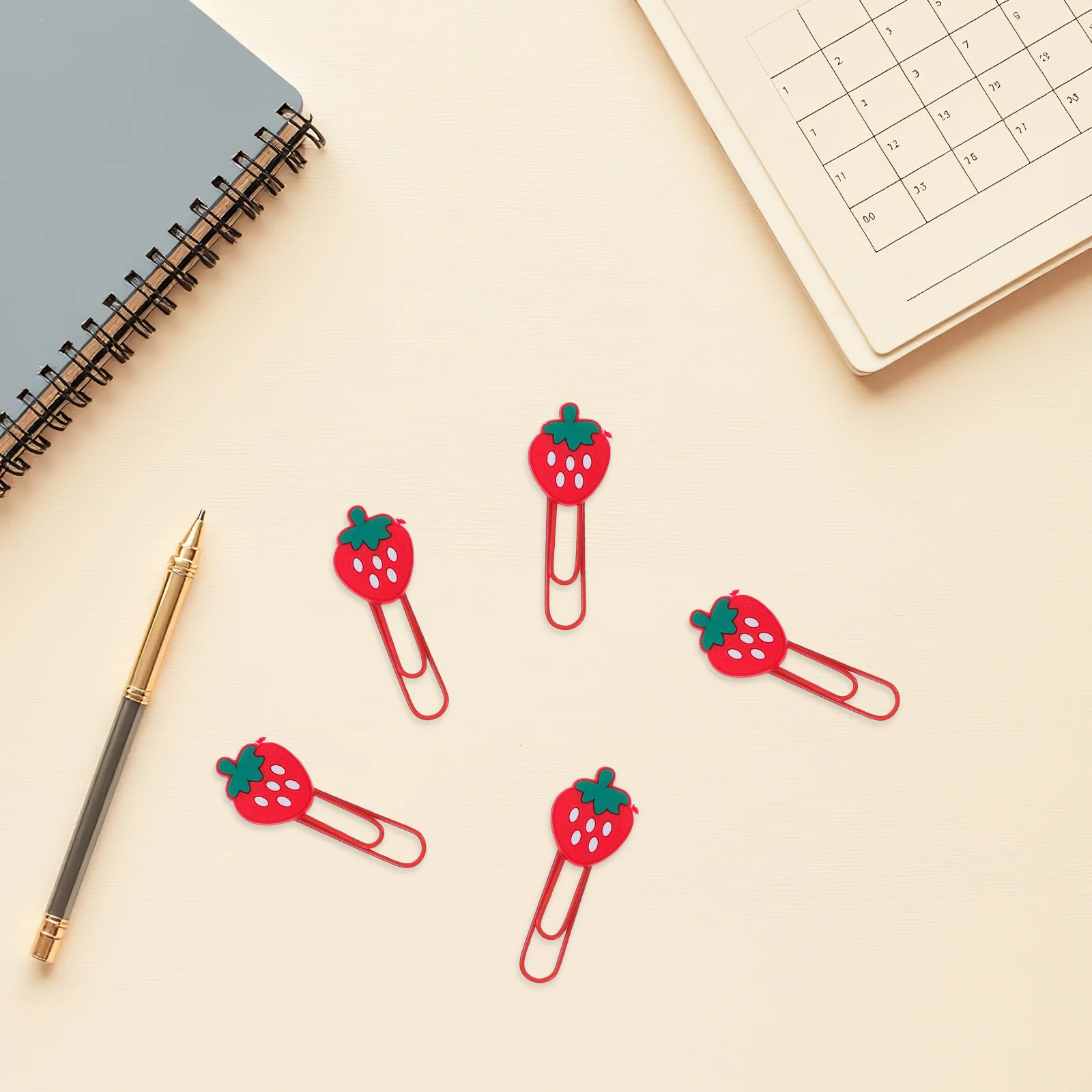 30Pcs Cute Strawberry Paper Clips Colorful Cartoon Paperclips Decorative Note Clip Creative Bookmarks for Students Office