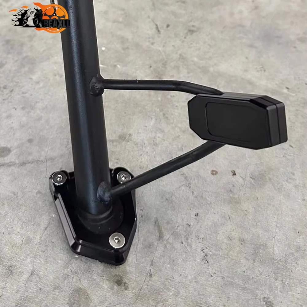 Motorcycle For CFMOTO 675SR 675SR-R 675NK 675 SR SRR 675 NK 2024 2025 2026 CNC Kickstand Sidestand Stand Extension Enlarger Pad