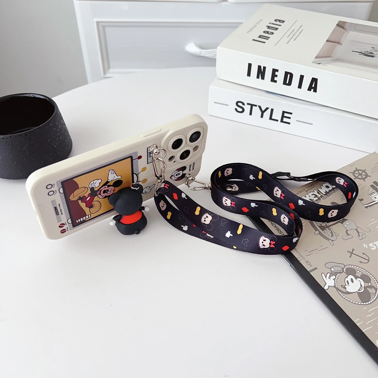 สําหรับ Samsung Galaxy A16 A06 A26 A56 A04E A05 A05s A15 A25 A35 A55 ทีวี Minnie กรณีผู้ถือเชือก