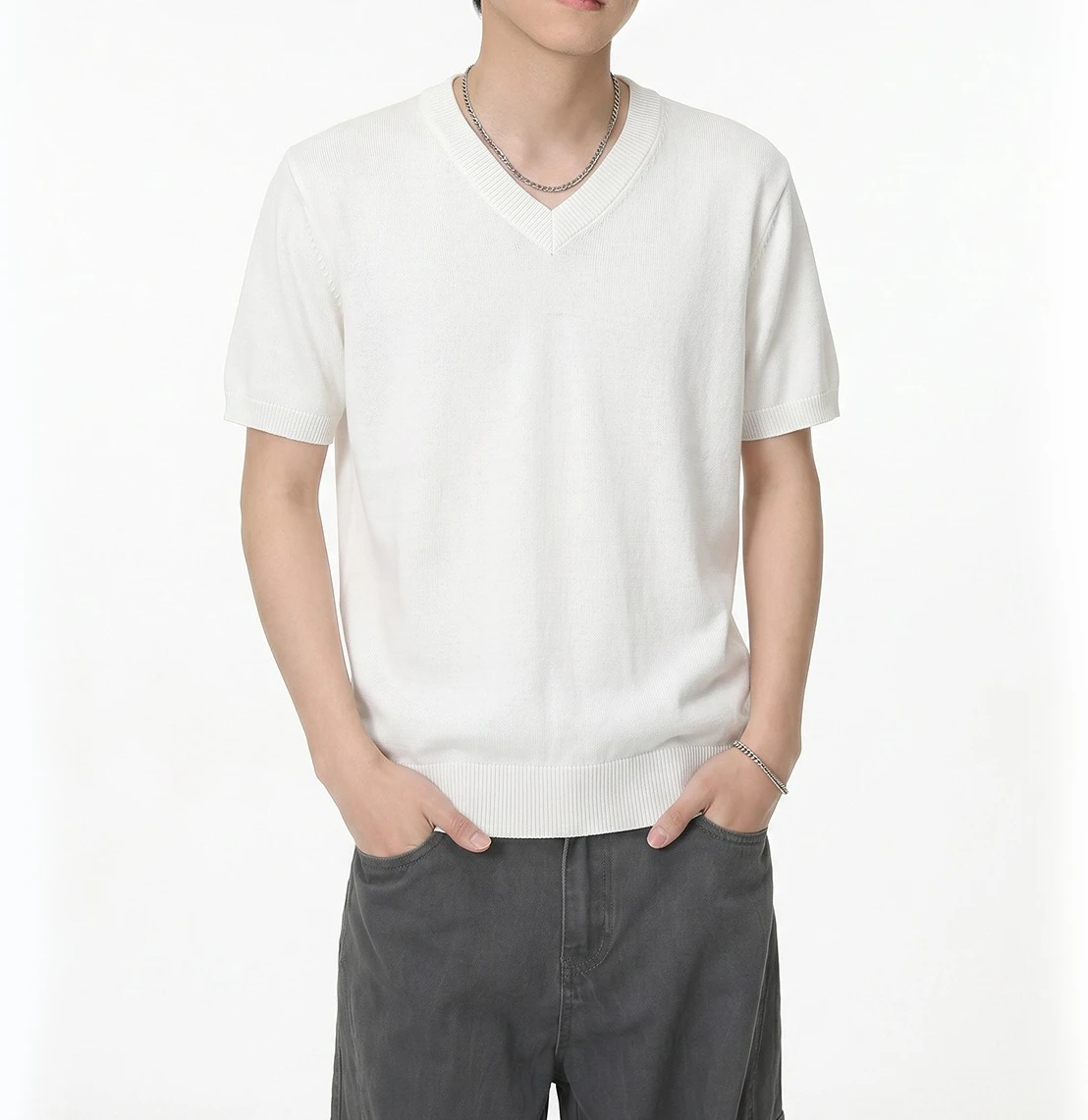 2026 Summer Men's Minimalist Basic Solid Color V-Neck Short Sleeve Men's Half Sleeve Knitted T-Shirt Top
