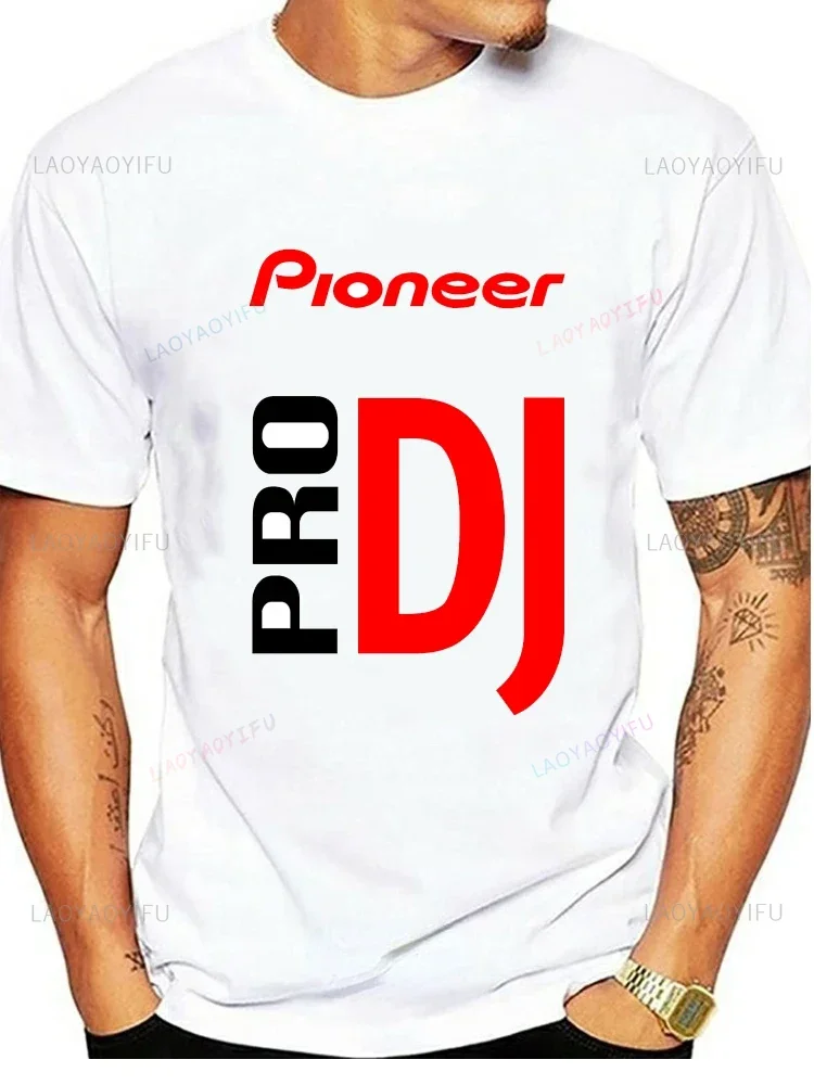 PIONEER DJ TsHIRT CDJ DDJ DJM 2000 1000 NEXUS Play Man Футболка Забавные топы в стиле хип-хоп Хлопковая уличная одежда Мужская повседневная мужская футболка с коротким рукавом