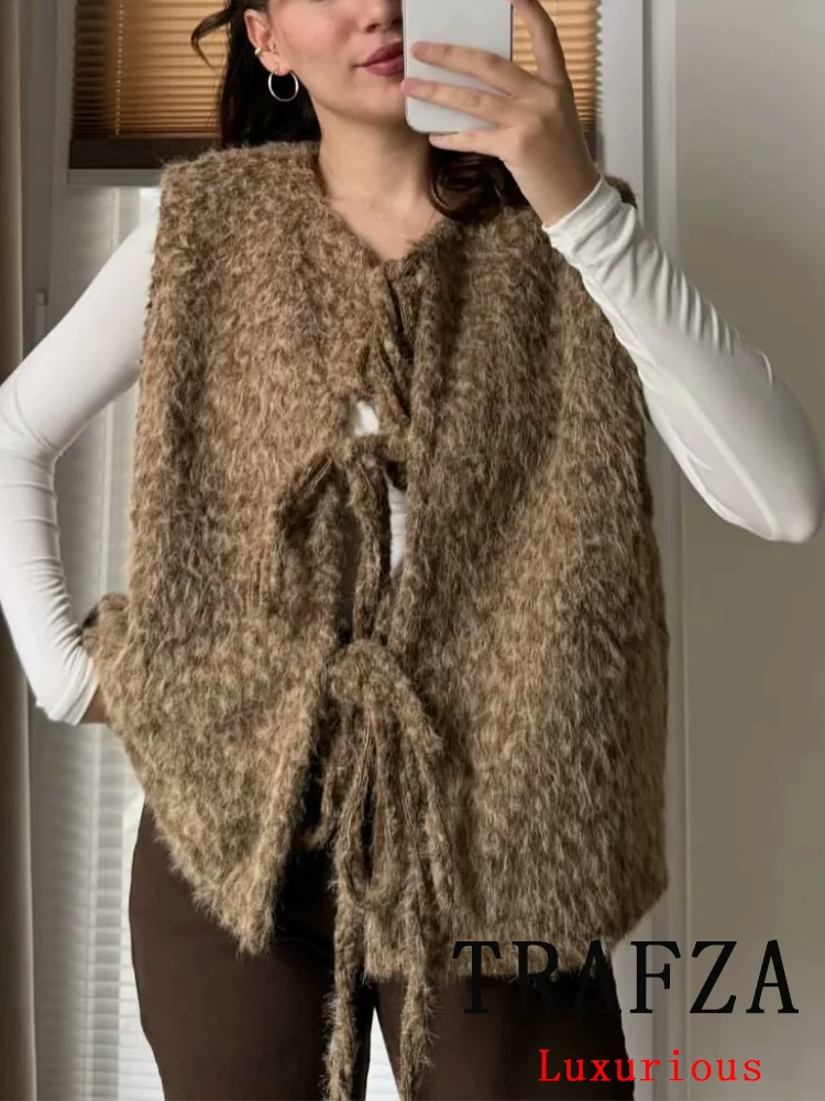 TRAFZA Vintage Casual Chic Women Oversized Vest Solid Lace-up Bow O-Neck Sleeveless Vest Fashion 2025 Holiday Female Autumn Tops