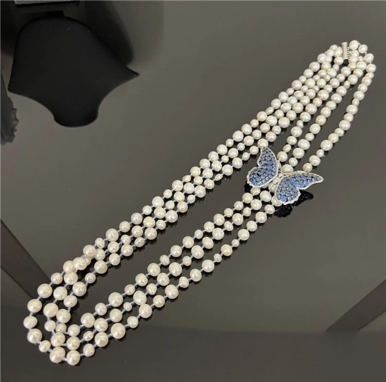 Jewelry Natural 3 Rows  Real White Pearl and Blue CZ Buttery Brooch Necklace Female Jewelry