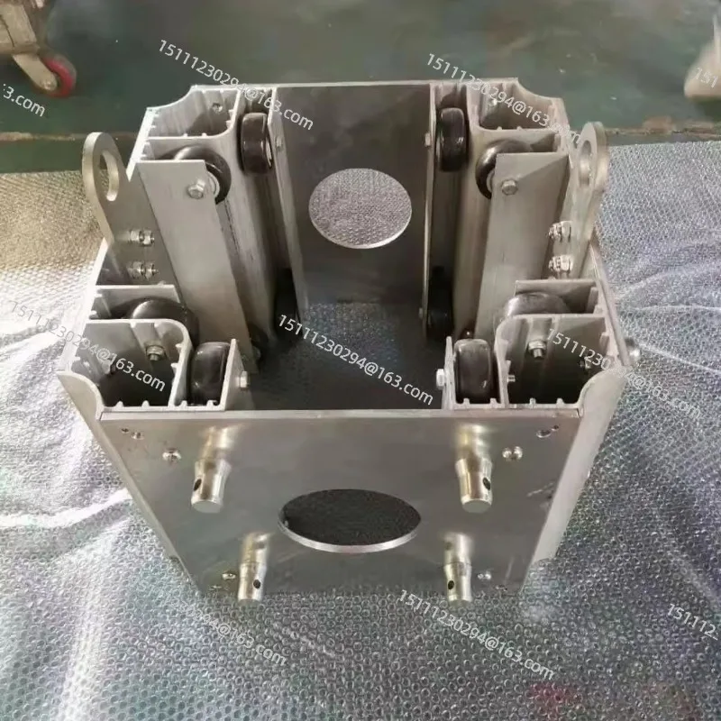 

Stage Applications Truss Display Systems with Easy-to-Install Square Sleeve Block Aluminum Alloy Faucet Accessories