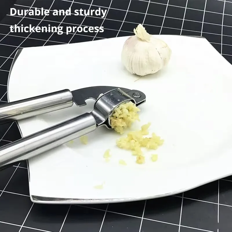 Manual Stainless Steel 304 Garlic Presser Crush Garlic Smoosh Tool Kitchen Cooking Utensil Hand Operated Garlic Paste Maker
